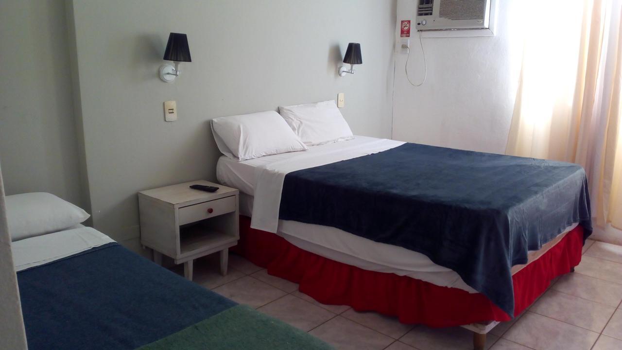 Nuevo Hotel Misiones Puerto Iguazu Bagian luar foto
